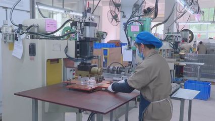 開啟&ldquo;忙碌模式&rdquo;!梅縣區(qū)企業(yè)訂單旺車間生產(chǎn)忙