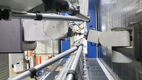 上海科技獎(jiǎng) 為國(guó)產(chǎn)大飛機(jī)制作蒙皮,這個(gè)企業(yè)打響中國(guó)制造的全球影響力